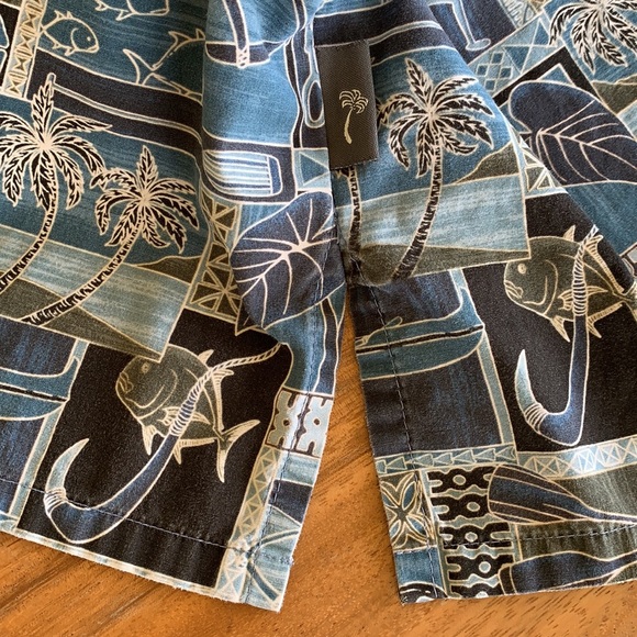 Go Barefoot Authentic Hawaiian Aloha Shirt - Large - Picture 11 of 11